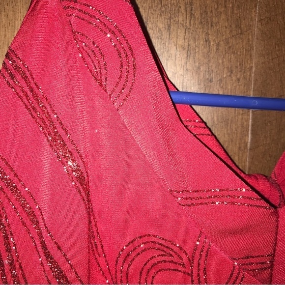 𝅺DECAF halter top - Picture 3 of 5